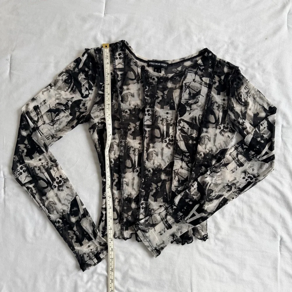 Streetwear Society Black & White Abstract Mesh Long Sleeve Top - Picture 7 of 10